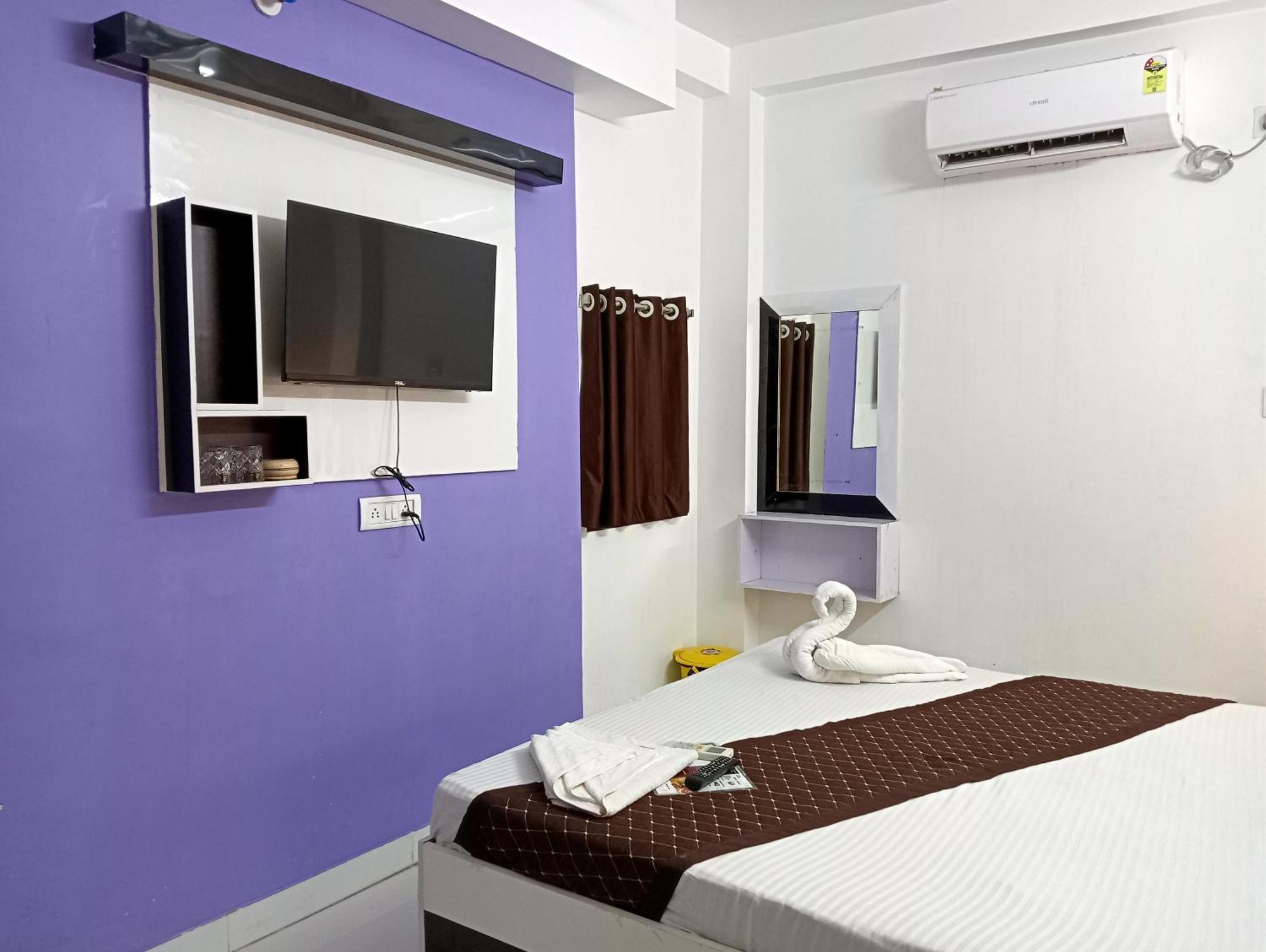 Hotel Green Leaf Kolkata Bagian luar foto